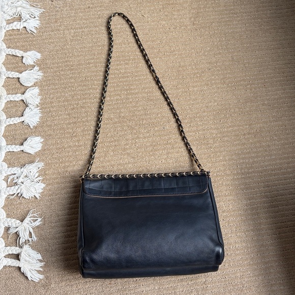 Fendi Leather Shoulder Bag - Authentic - Picture 6 of 15